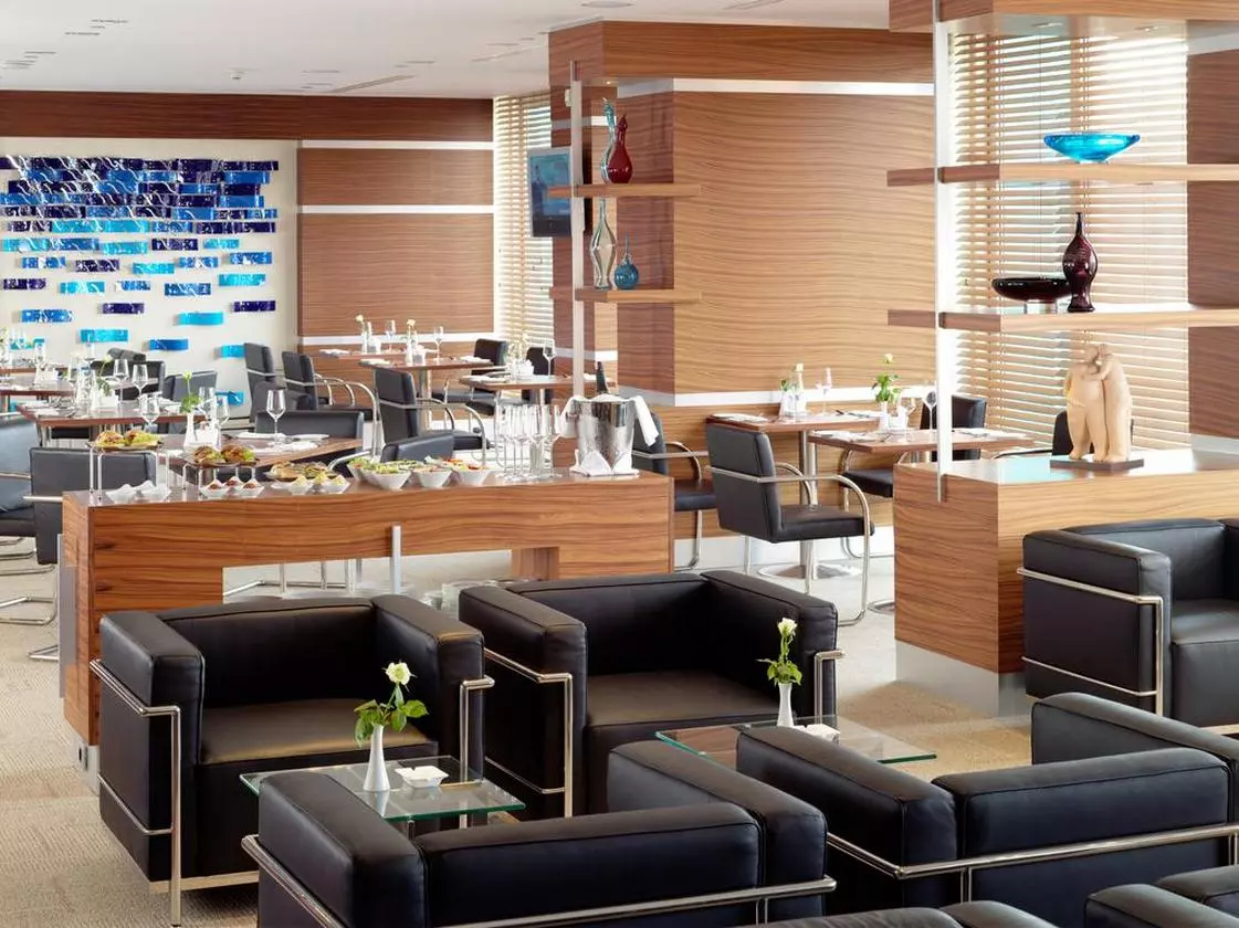 SWISS_SHABAVIZ (17).jpg